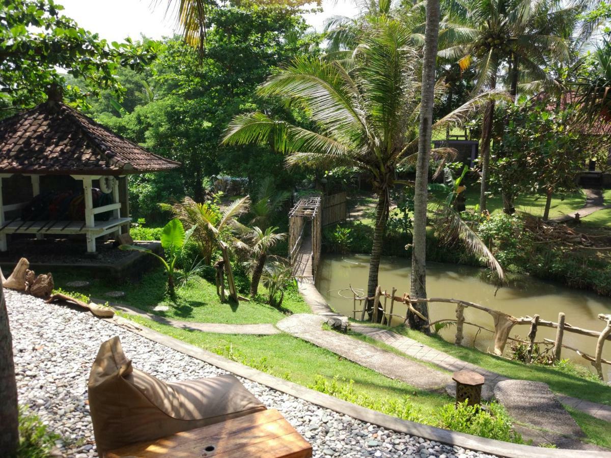 Gajah Mina Beach Resort Selemadeg  Exterior foto